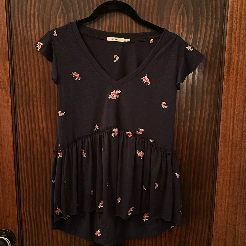 XS dark blue floral print blouse